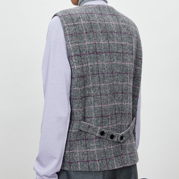 BNWT CHICJOC Women 100% Harris Tweed Wool Plaid Perfection Vest size 38 - Picture 1 of 12